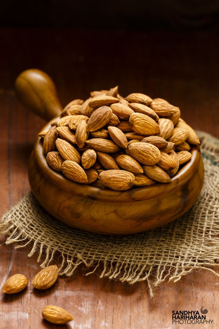 Premium California Almonds (Ramra)