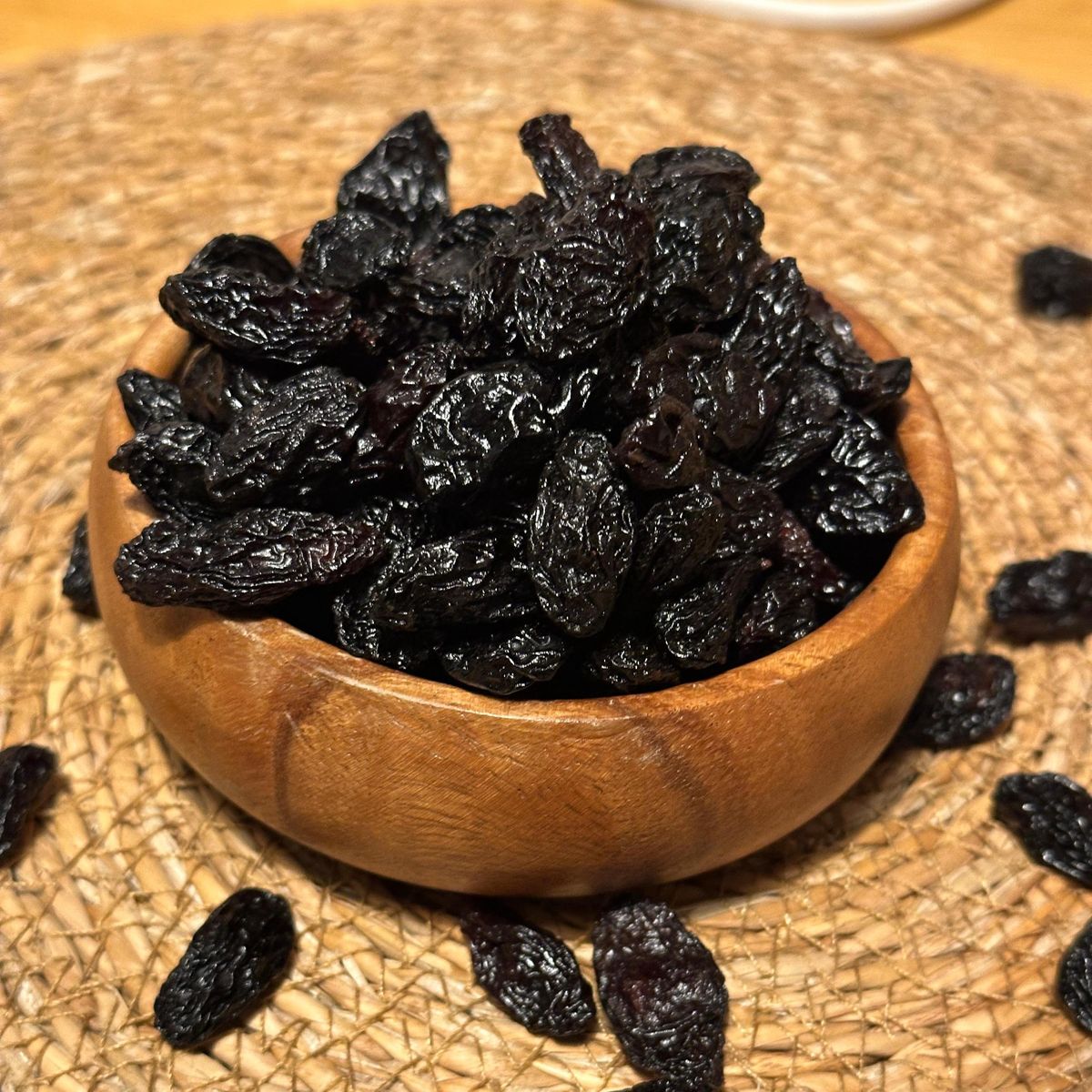 Natural Black Raisins (With Seed)
